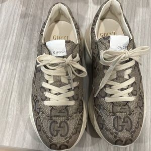100% authentic Gucci Rython sneakers